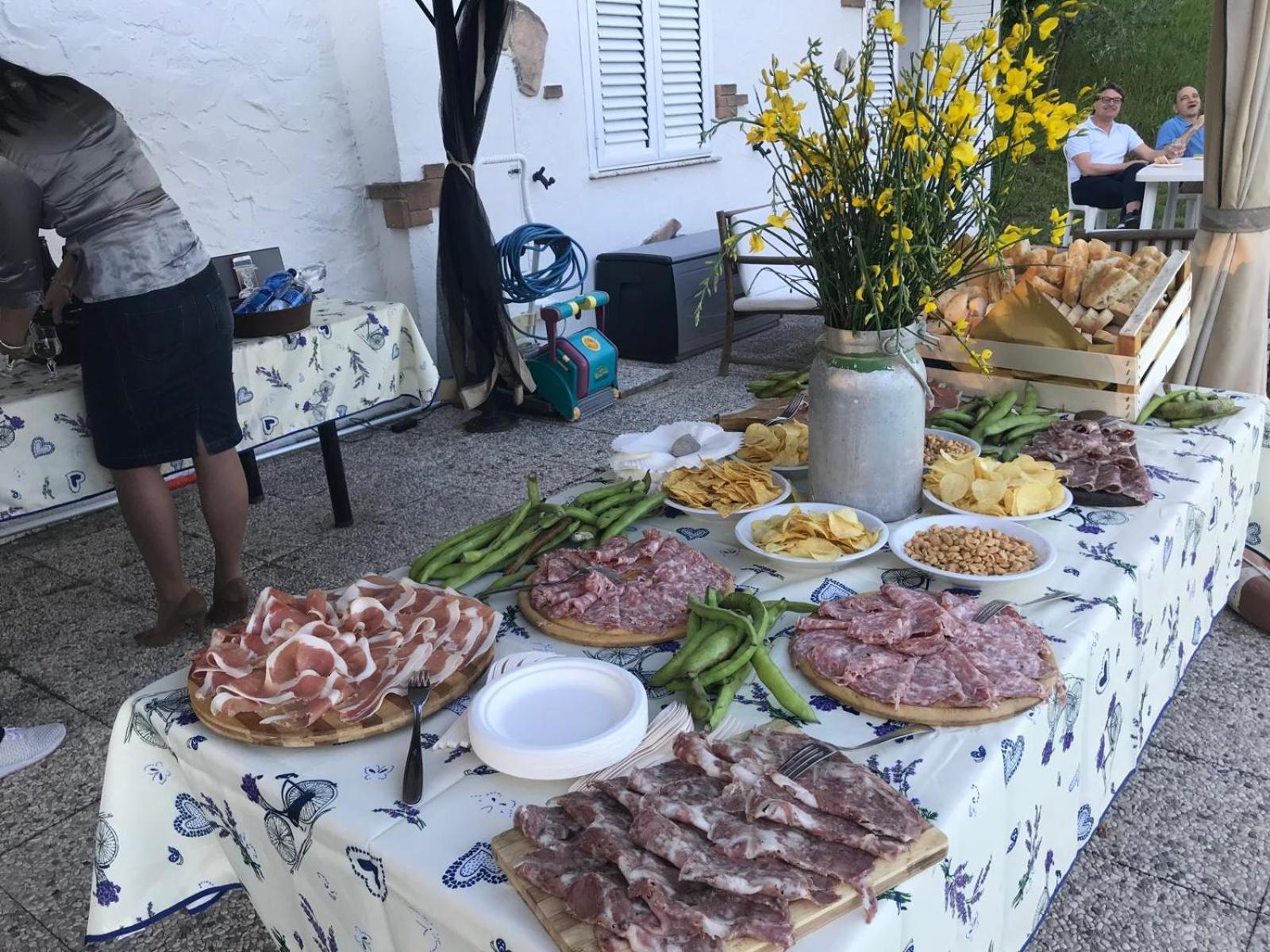 סקרפריה Podere Badia Valdrago Agriturismo Mugello Circuit מראה חיצוני תמונה