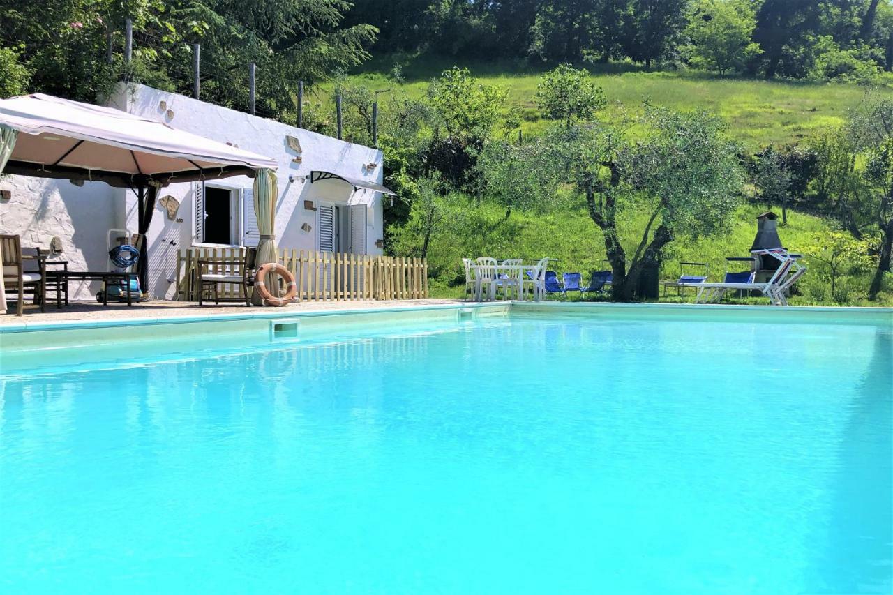 סקרפריה Podere Badia Valdrago Agriturismo Mugello Circuit מראה חיצוני תמונה