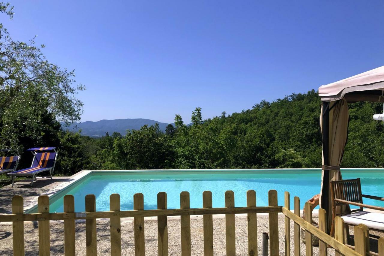 סקרפריה Podere Badia Valdrago Agriturismo Mugello Circuit מראה חיצוני תמונה